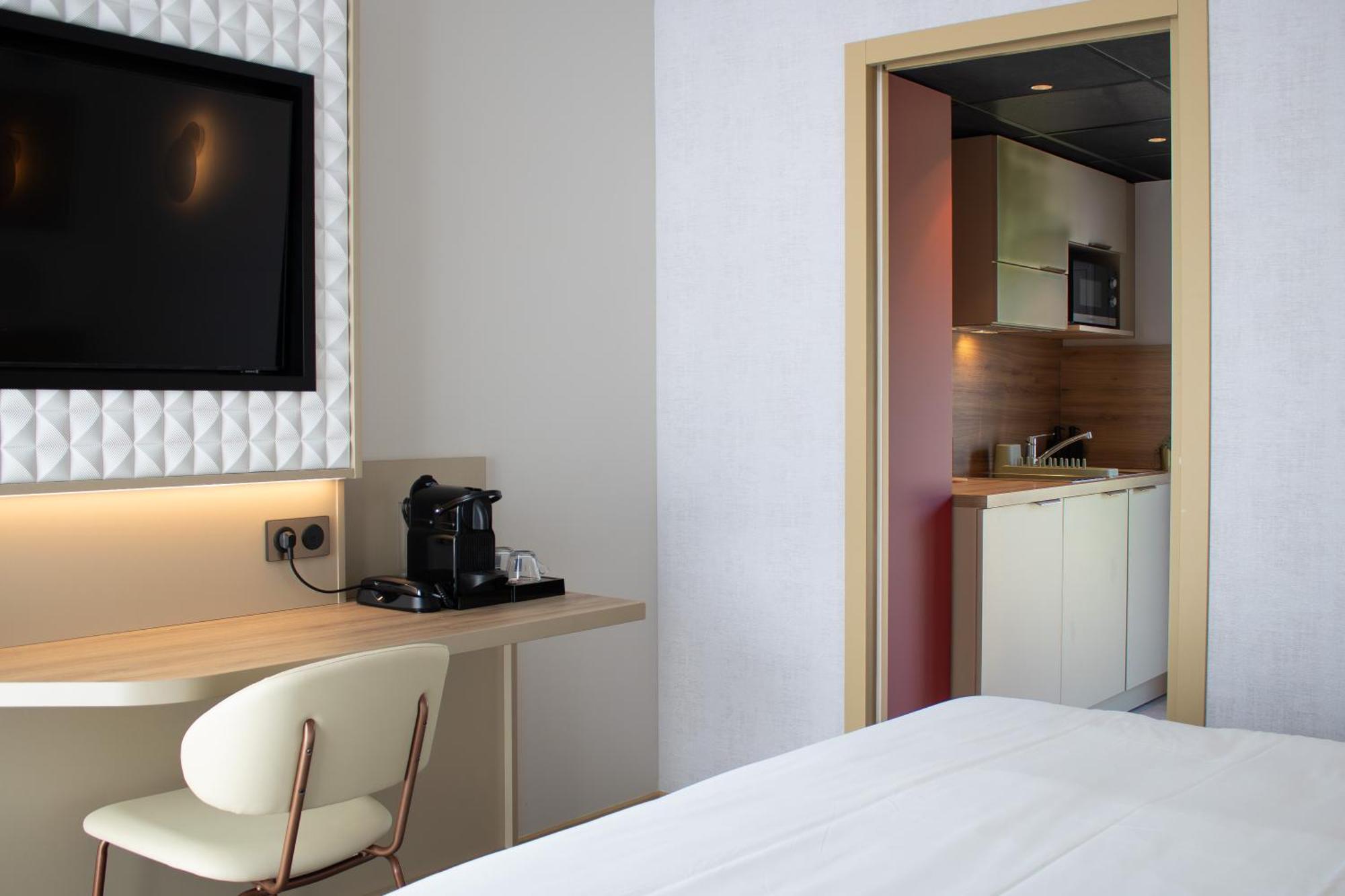 Brit Hotel Nantes Vigneux - L'Atlantel Екстериор снимка