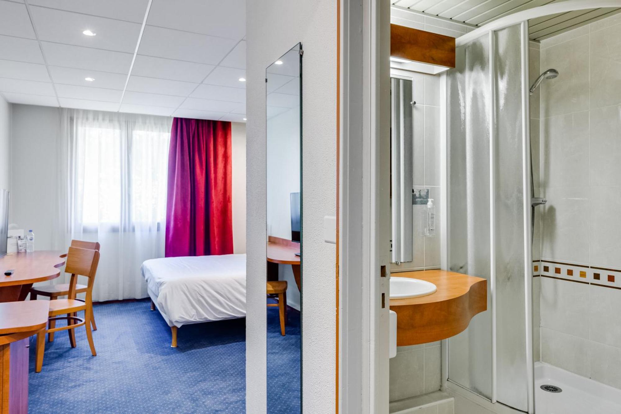 Brit Hotel Nantes Vigneux - L'Atlantel Екстериор снимка