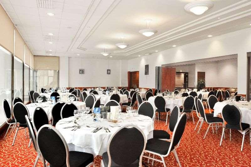 Brit Hotel Nantes Vigneux - L'Atlantel Ресторант снимка